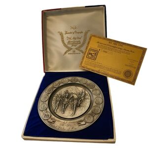 VTG BICENTENNIAL 1776-1976 COMMEMORATIVE SERIES PEWTER PLATE NO 6 "WE AR…